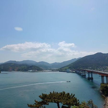 Tongyeong Bridge Hotel Esterno foto